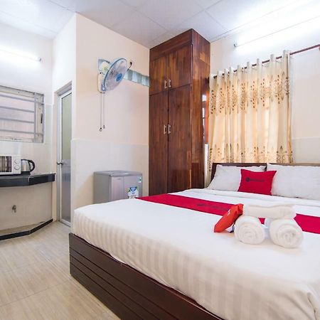 Reddoorz Near Khu Che Xuat Tan Thuan 2 Hotell Ho Chi Minh-byen Eksteriør bilde