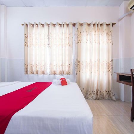 Reddoorz Near Khu Che Xuat Tan Thuan 2 Hotell Ho Chi Minh-byen Eksteriør bilde