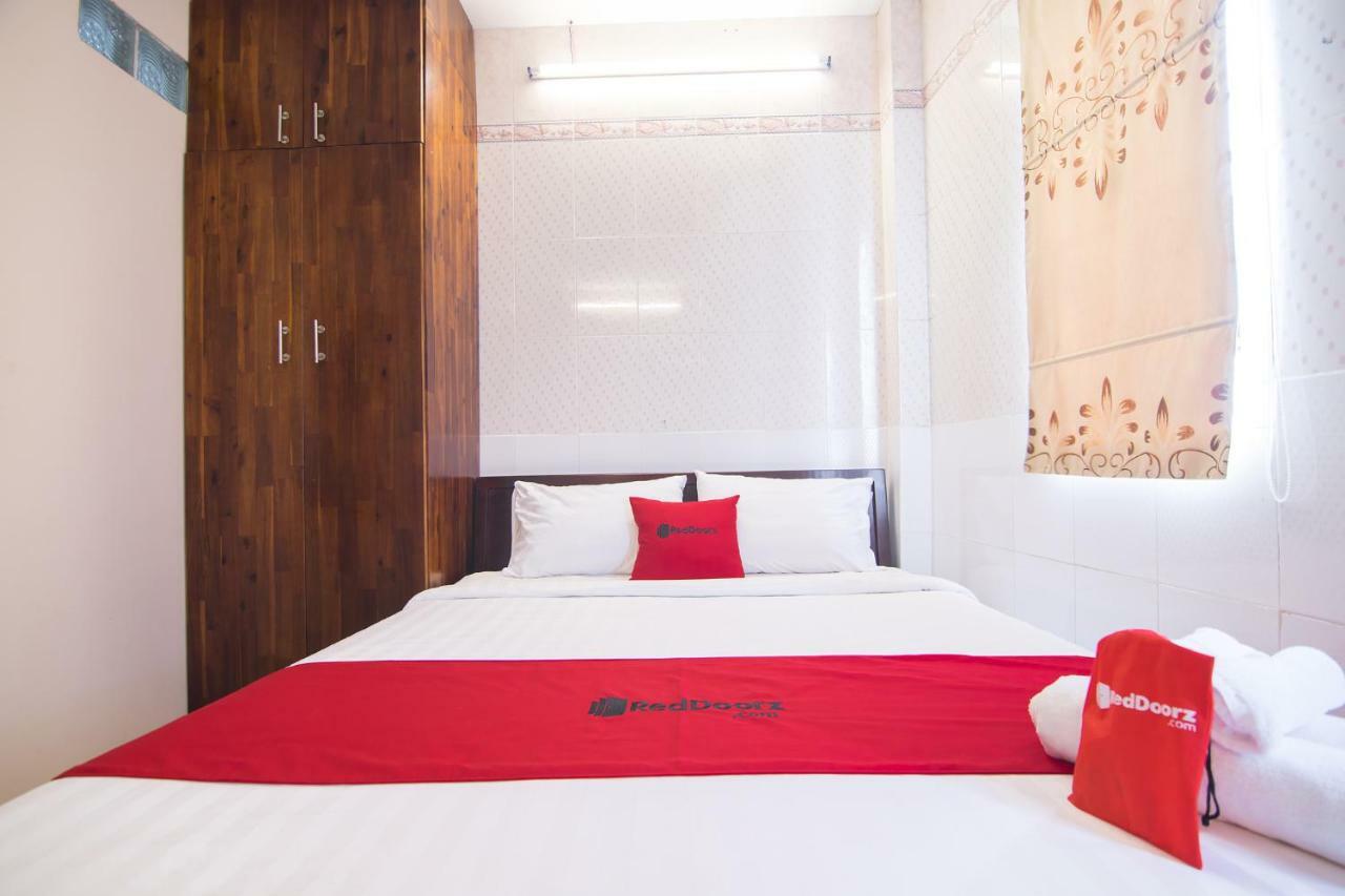 Reddoorz Near Khu Che Xuat Tan Thuan 2 Hotell Ho Chi Minh-byen Eksteriør bilde