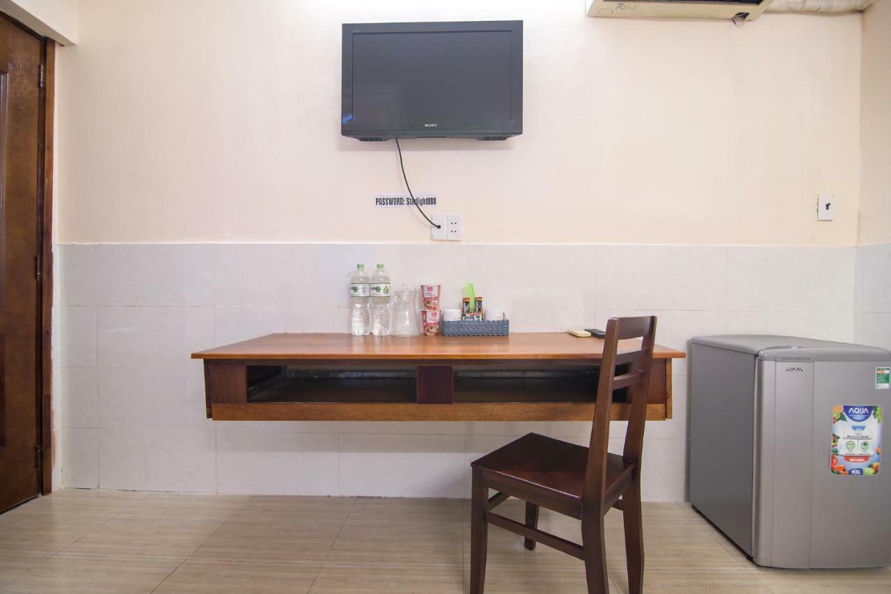 Reddoorz Near Khu Che Xuat Tan Thuan 2 Hotell Ho Chi Minh-byen Eksteriør bilde