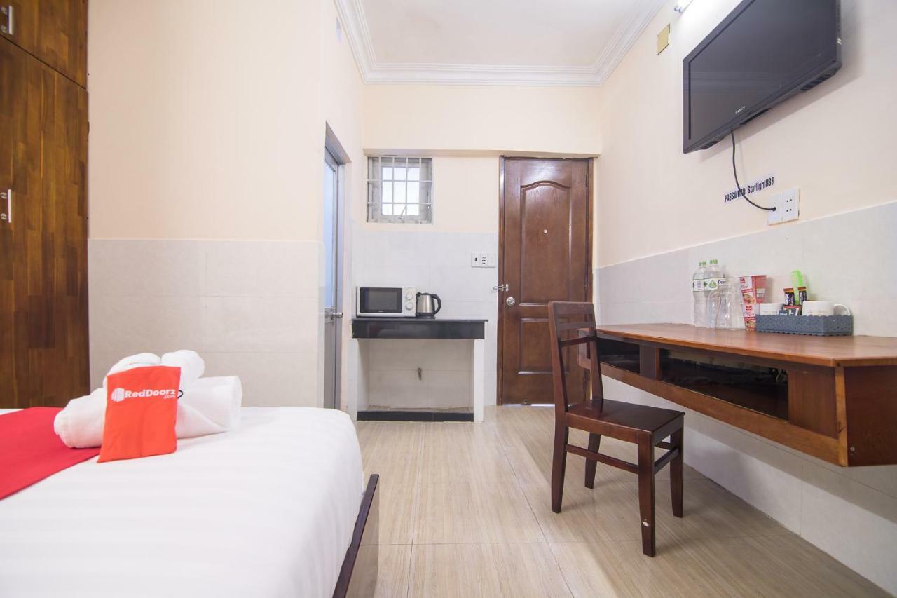 Reddoorz Near Khu Che Xuat Tan Thuan 2 Hotell Ho Chi Minh-byen Eksteriør bilde