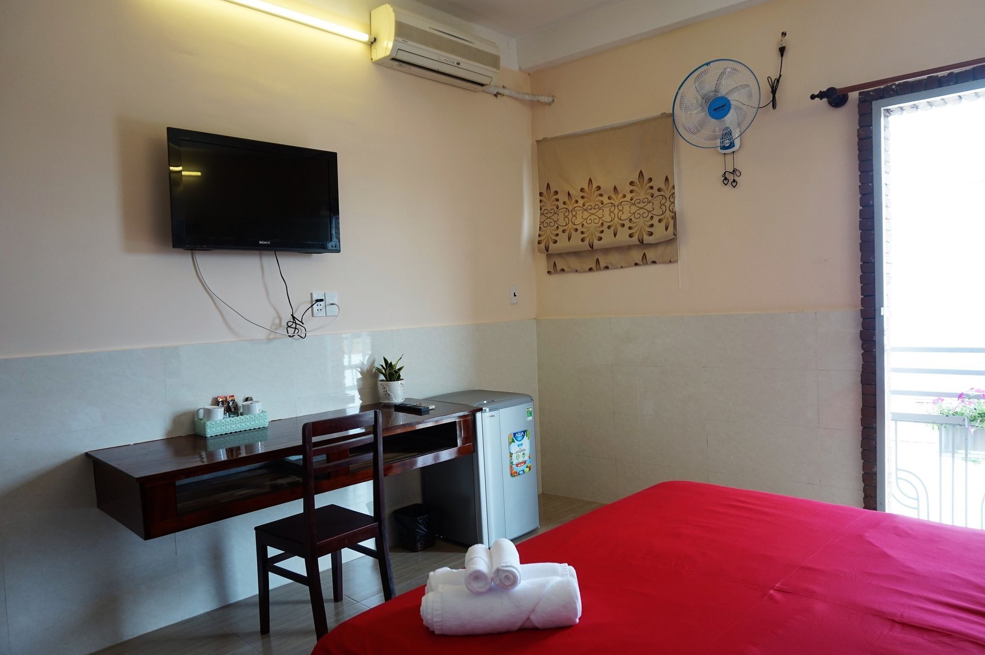 Reddoorz Near Khu Che Xuat Tan Thuan 2 Hotell Ho Chi Minh-byen Eksteriør bilde