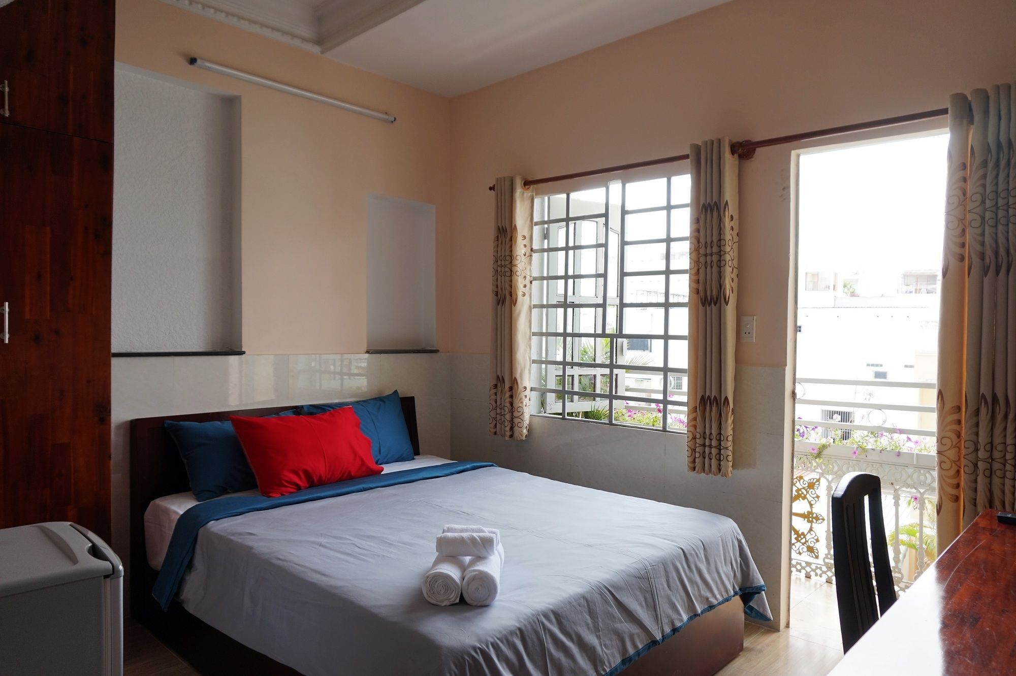 Reddoorz Near Khu Che Xuat Tan Thuan 2 Hotell Ho Chi Minh-byen Eksteriør bilde