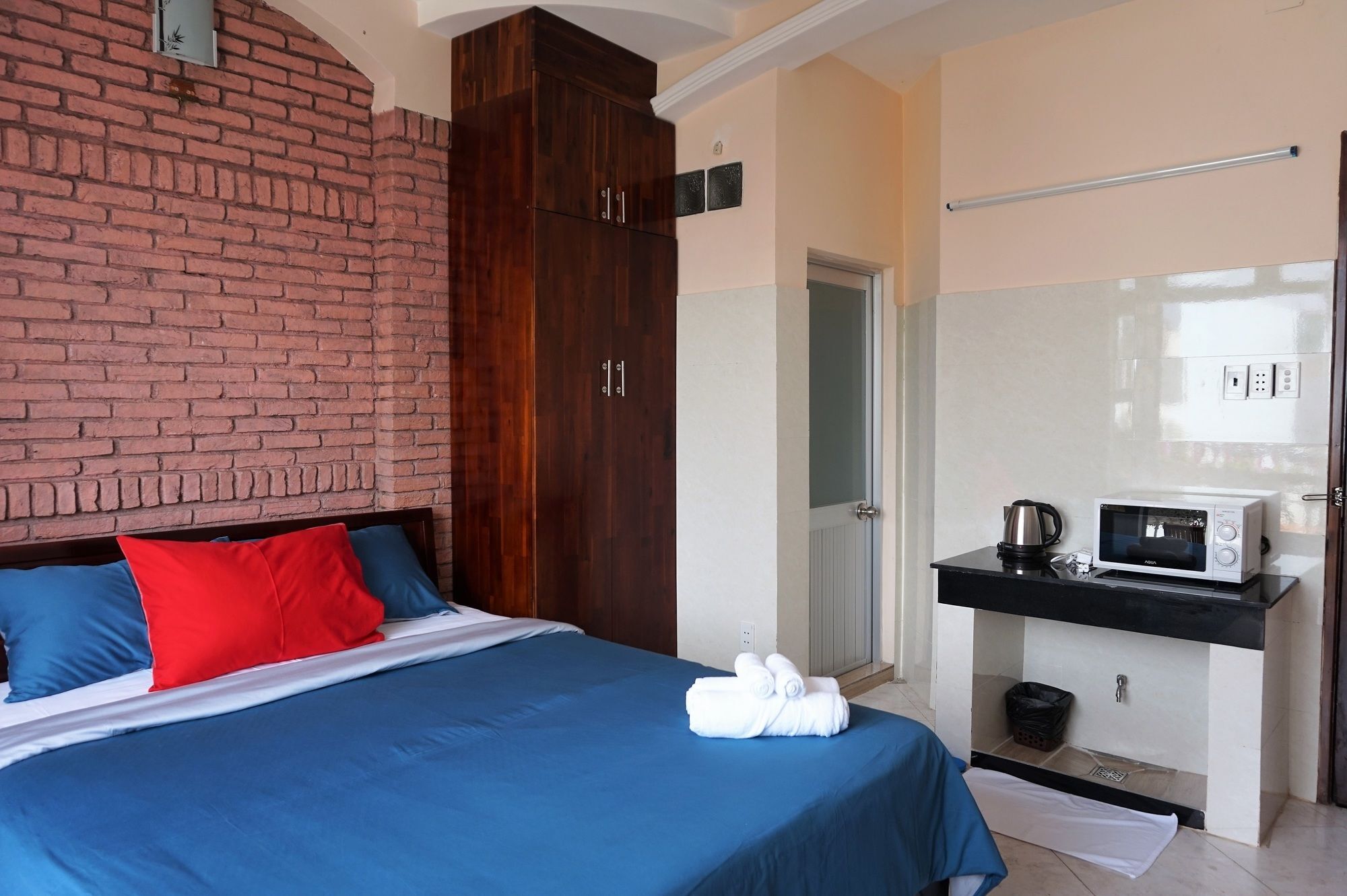 Reddoorz Near Khu Che Xuat Tan Thuan 2 Hotell Ho Chi Minh-byen Eksteriør bilde