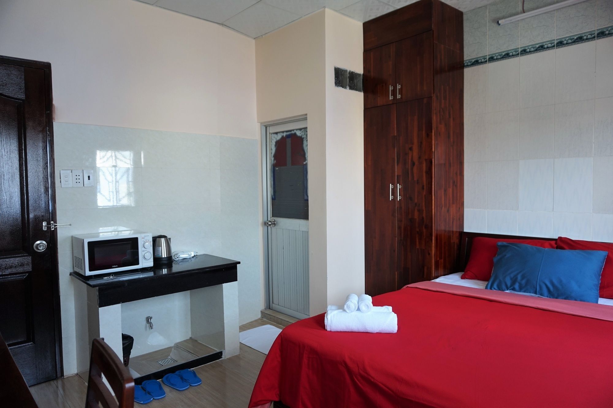 Reddoorz Near Khu Che Xuat Tan Thuan 2 Hotell Ho Chi Minh-byen Eksteriør bilde