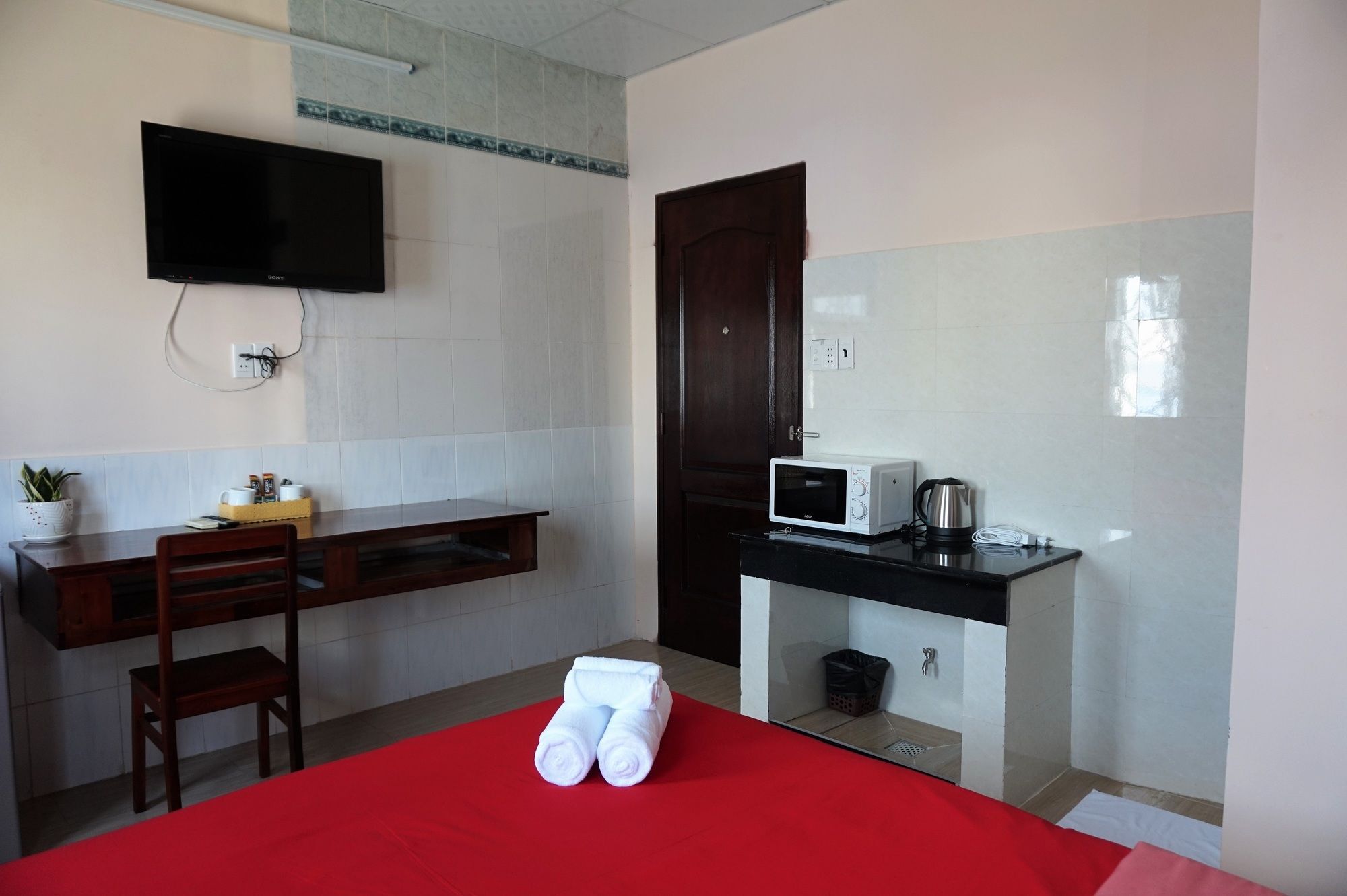 Reddoorz Near Khu Che Xuat Tan Thuan 2 Hotell Ho Chi Minh-byen Eksteriør bilde